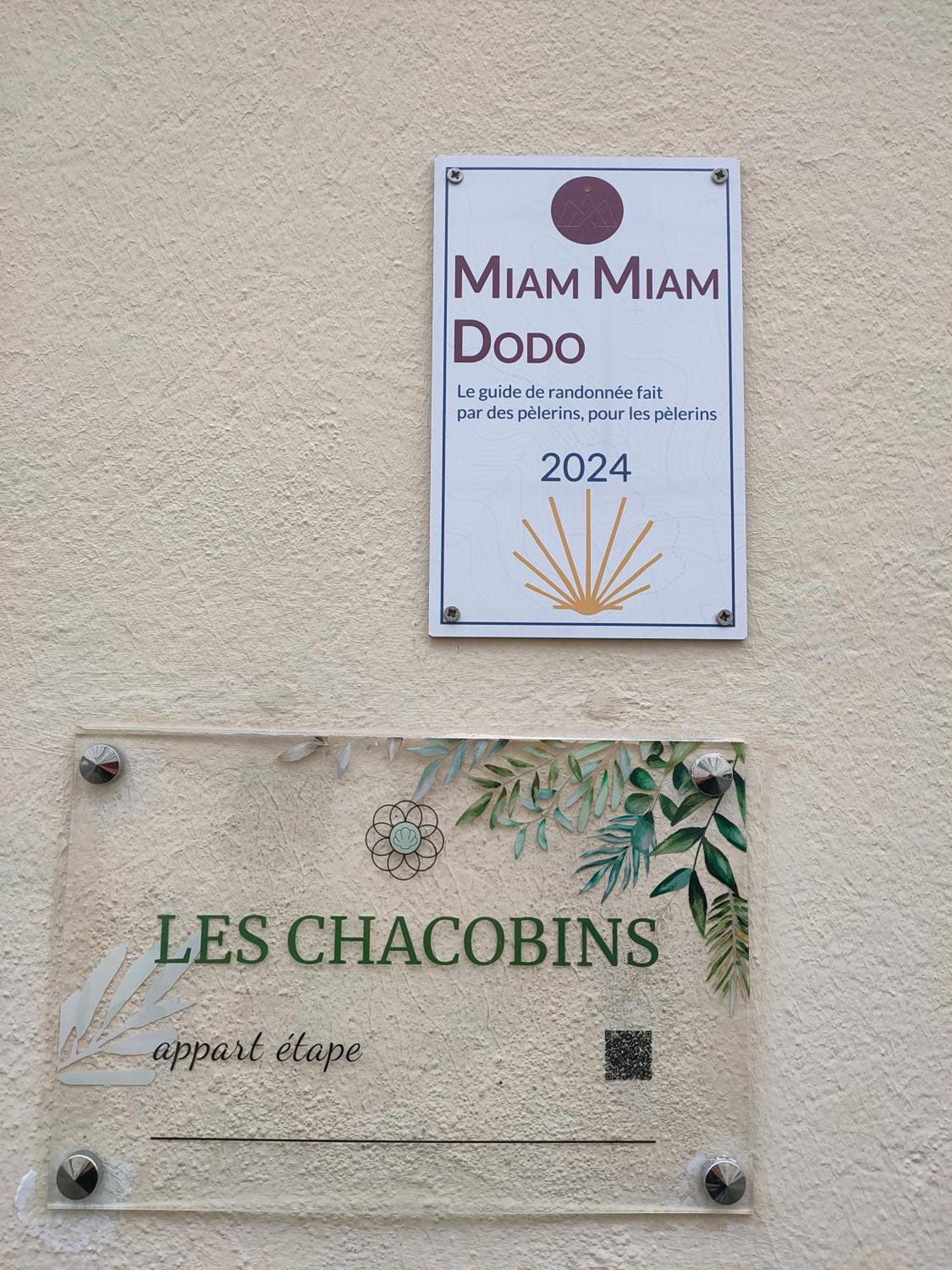 "Les Chacobins" - Appart'Etape Avec Garage Velos 拉雷奥尔 客房 照片